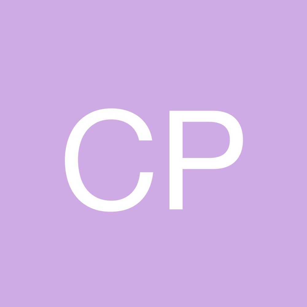 Meet your Posher, Casandra